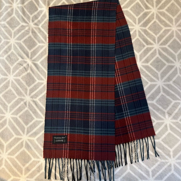 Christian Dior cashmere scarf - Picture 3 of 4